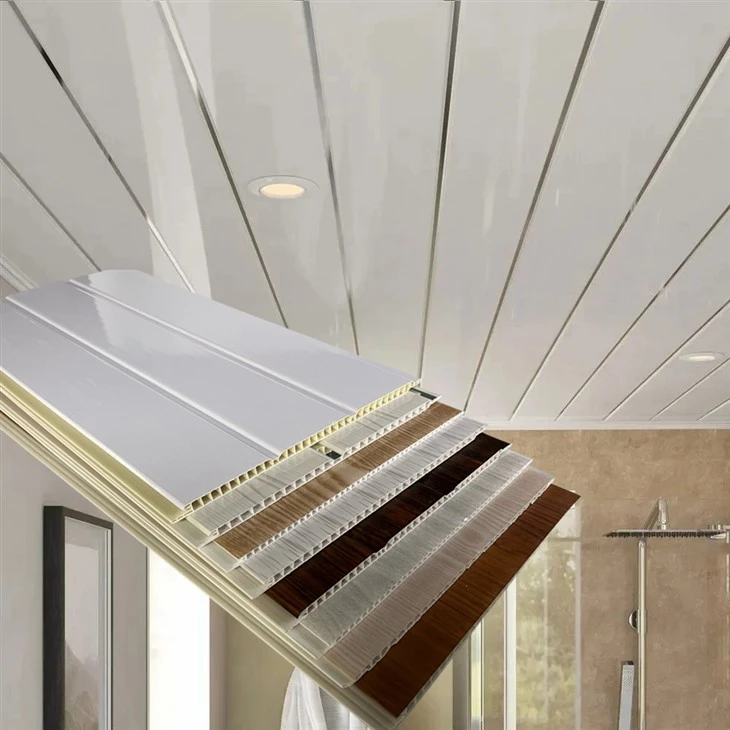Bảng điều khiển trần PVC trong phòng tắm