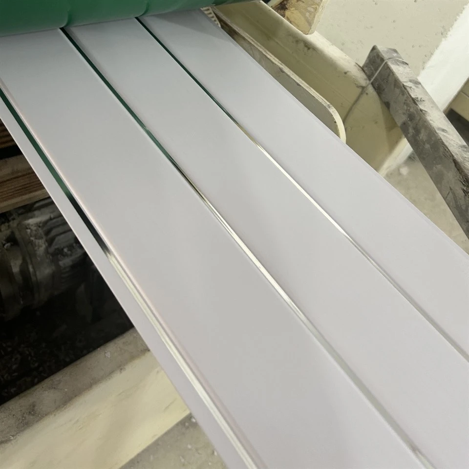 Trần PVC